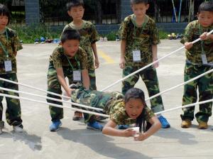 陜西亮劍軍事夏令營 鍛造青少年意志，開啟暑假軍旅拓展新篇章